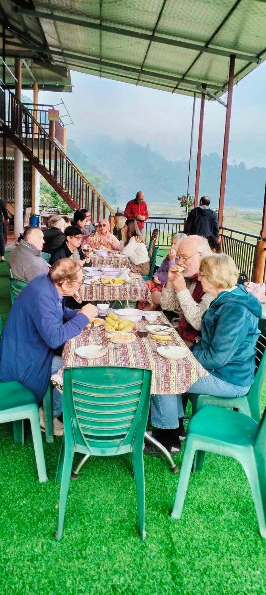 Ba Be Homestay - Nha Nghi Tran Thuc Bac Kan المظهر الخارجي الصورة
